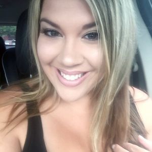 Meet your Posher, Stacey